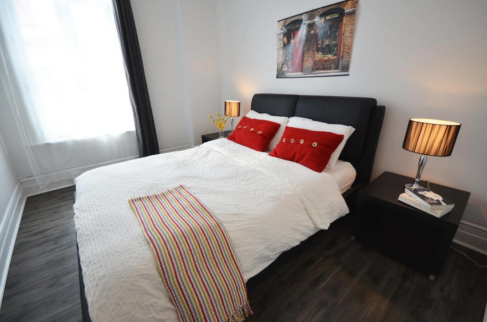 Likeahotel - Le Mont-Royal มอนทรีอัล ภายนอก รูปภาพ